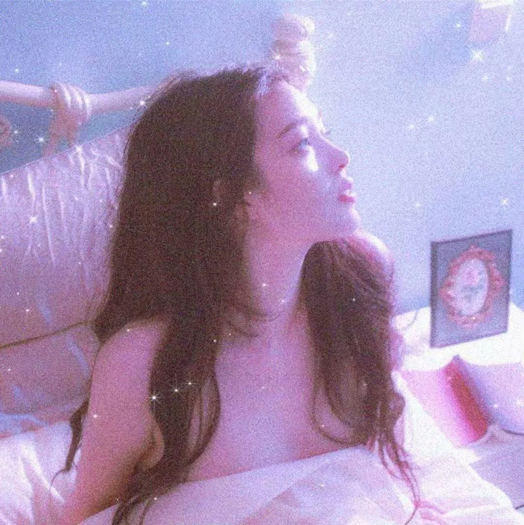 明星 - 柯柯·帕尔莫 / 娜奥米·阿基 / 泰勒·佩奇 